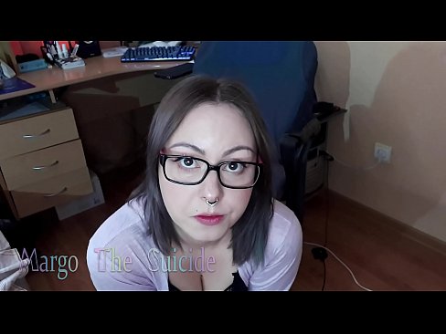 ❤️ Une fille sexy avec des lunettes suce profondément un gode devant la caméra ❌ Vidéo de sexe at fr.novoporn-com.ru ❌️